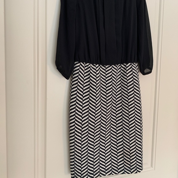 Black Patterned Mini Dress - Picture 2 of 6